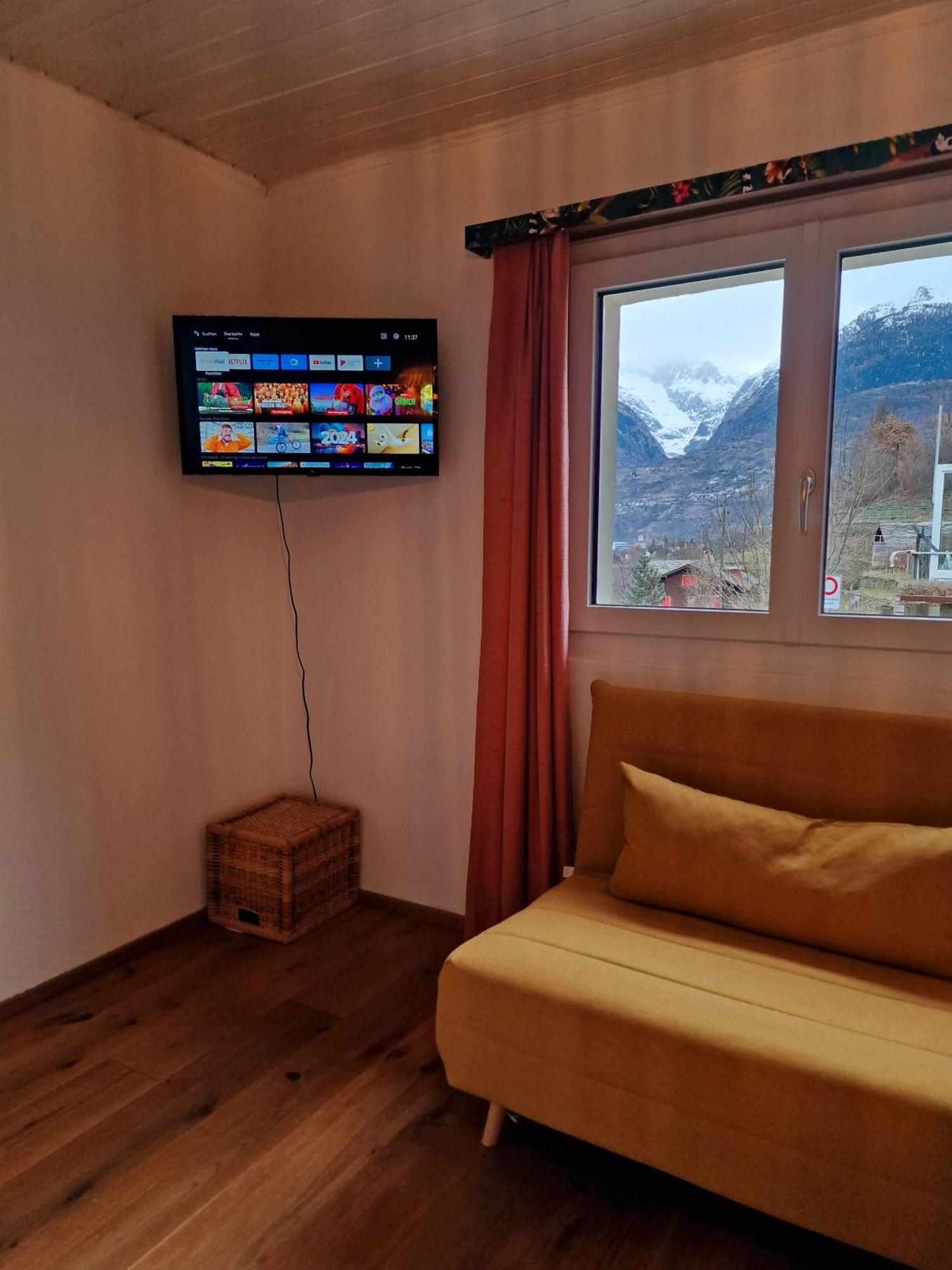 Kunstplanet Im Herzen Der Alpen Am Planetenweg Visp Εξωτερικό φωτογραφία