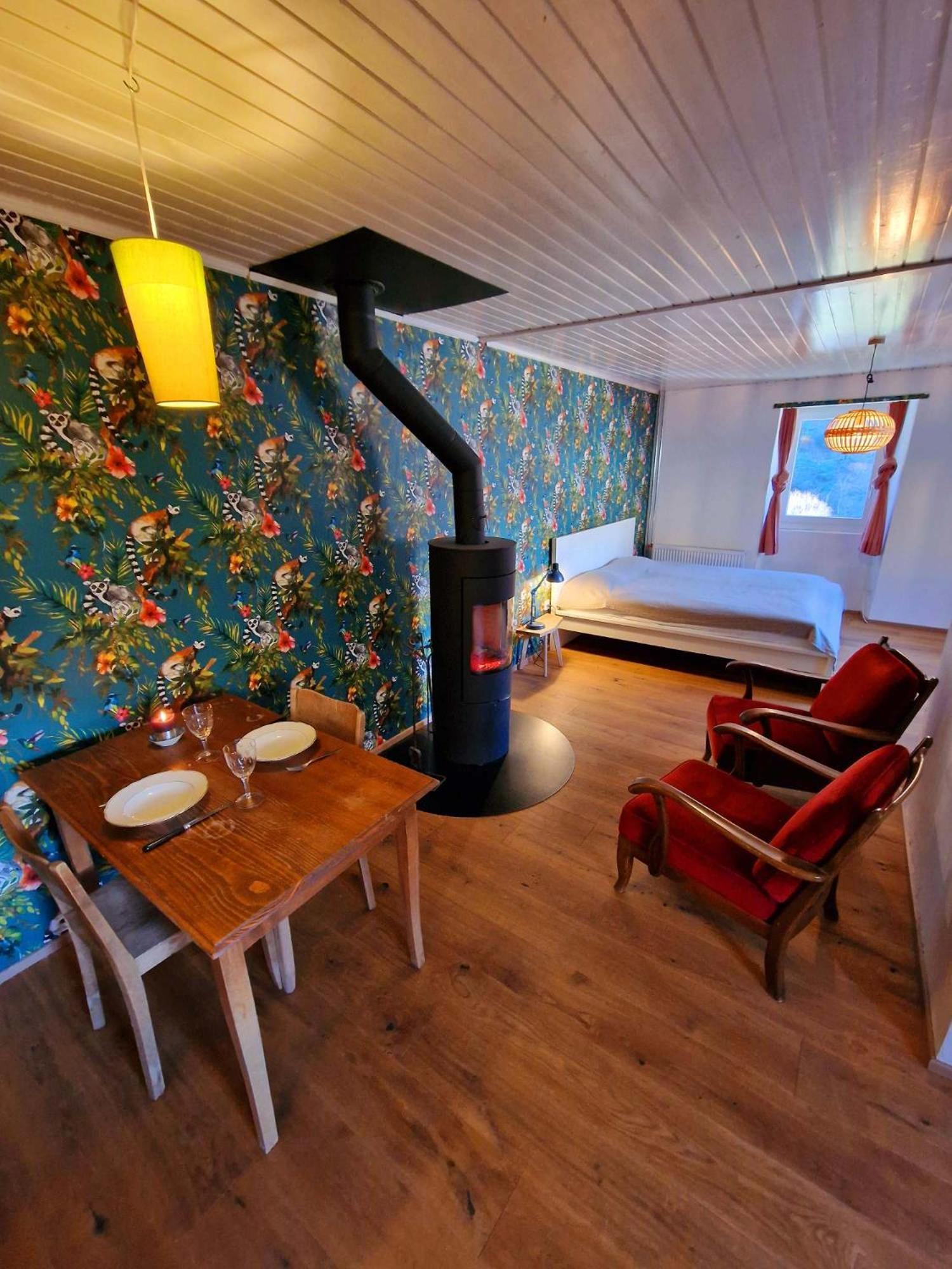 Kunstplanet Im Herzen Der Alpen Am Planetenweg Visp Εξωτερικό φωτογραφία